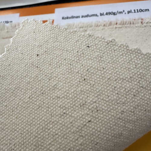 Kokvilnas audums nebalināts. Bl.490g/m². Pl.110cm. Cena norādīta par tekošo metru ar PVN. Bezmaksas piegāde!foto 1
