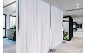 Akustiskais audums Moltons, balts. Bl.300g/m². Pl.300cm. DIN 4102/B1.