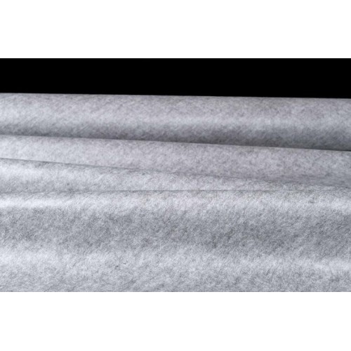 Akustiskais audums 75, melns. Blīvums: 55 g/m2, platums: 124 cm. Ruļļa garums: 100 m.