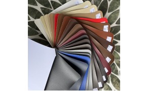 Mākslīgā āda MAR - UV, sālsūdens noturīga, balta, 145 cm, 600 g/m2, rullis 30 m