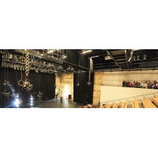 Moltons skatuvēm, melns. 100% kokvilna. Bl.500g/m2. Pl.160cm. DIN 4102/B1