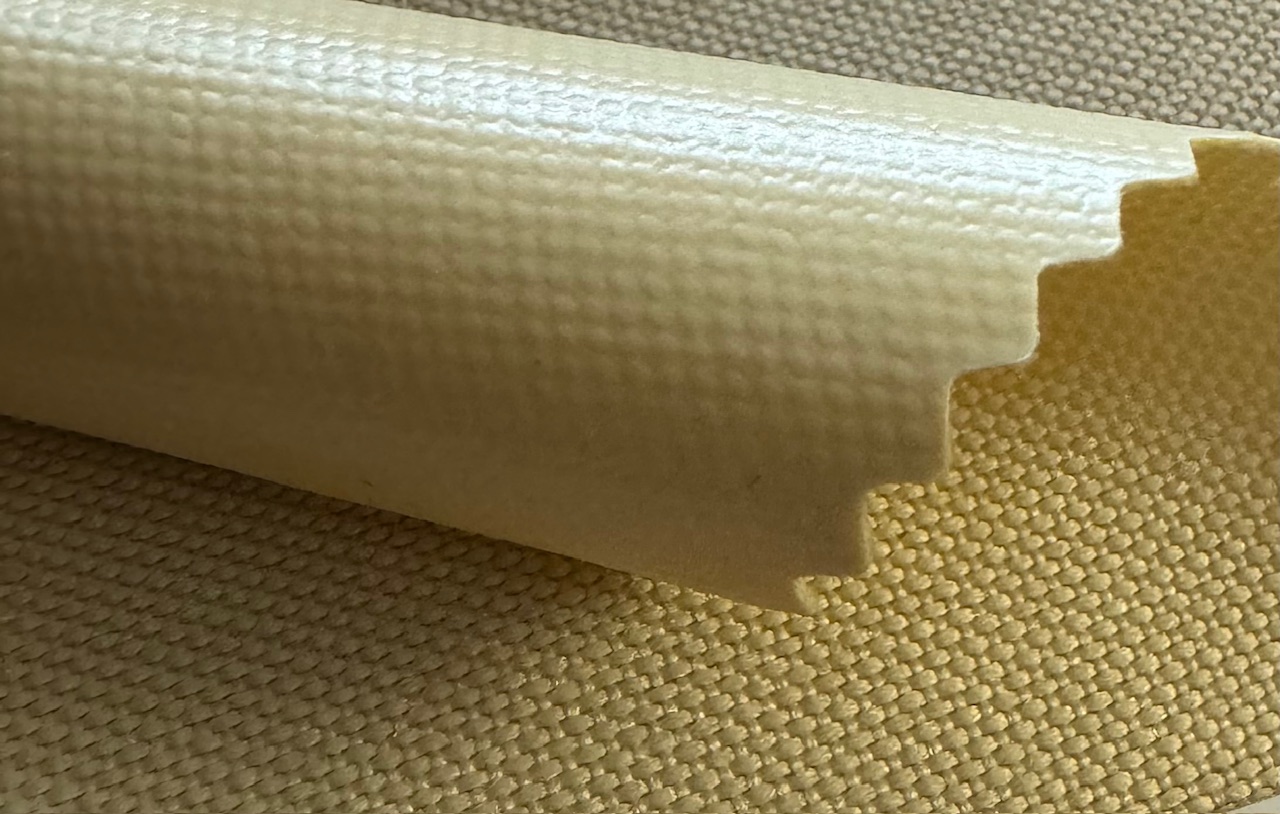 Ткань Кодура 420 PVC Flat, бежевый цвет, пл.420g/m², шир.150cm. Цена указана за метр с НДС, со склада в Риге!
