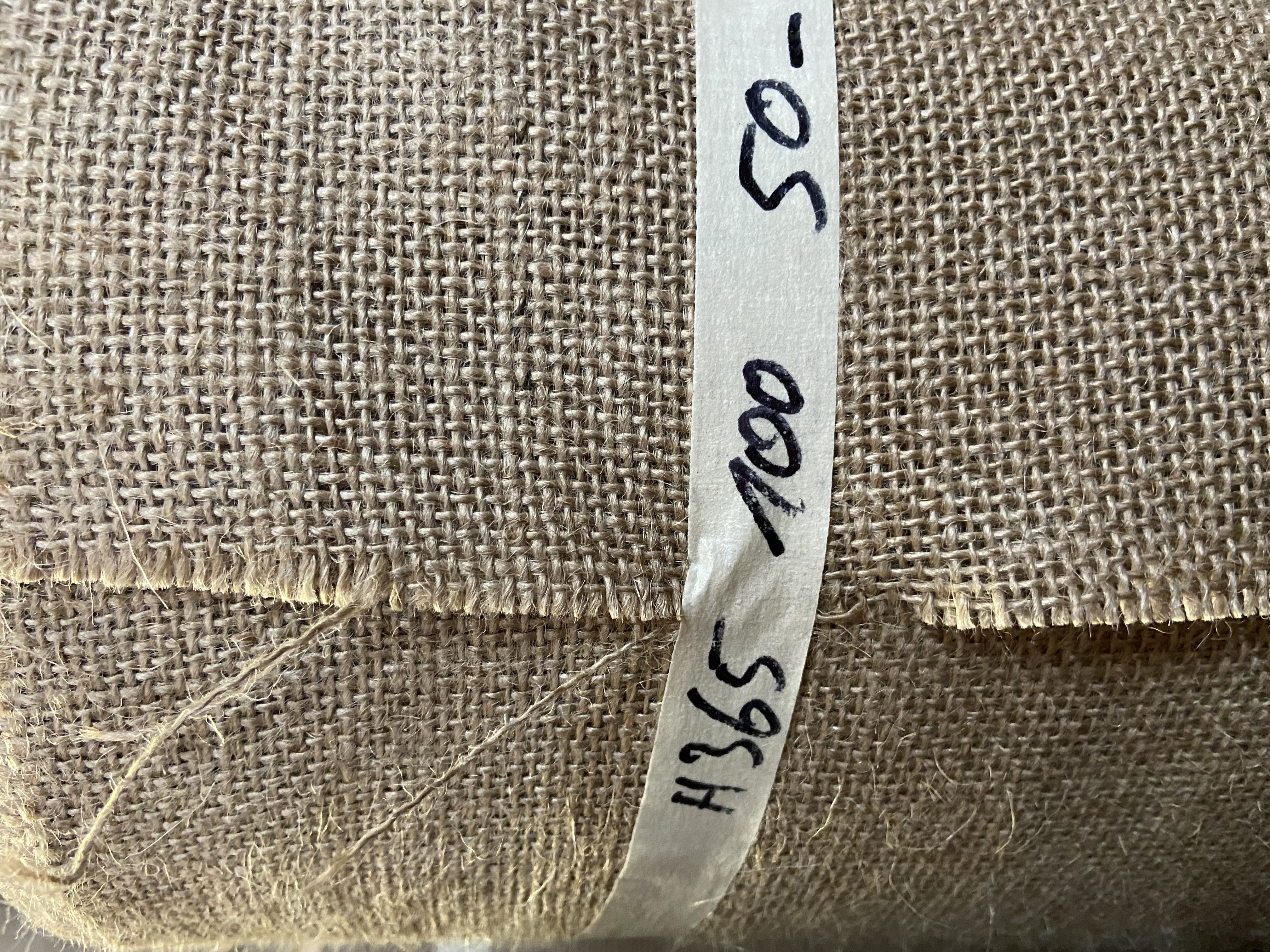 Jute Fabric. Weight 365g/m². Width 165cm. Price per roll 50m, VAT incl.