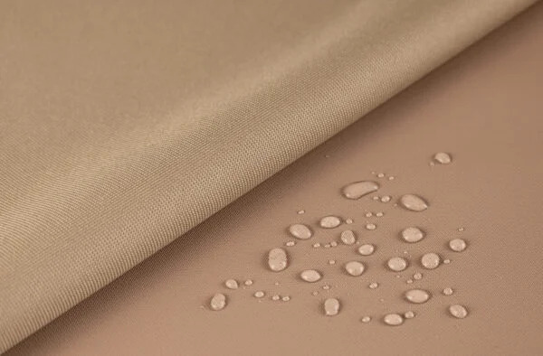 Kodura Stoff, 600Dx300D PVC, 060, Dichte 350g/m², Breite 150cm. Preis per Meter inkl. MwSt