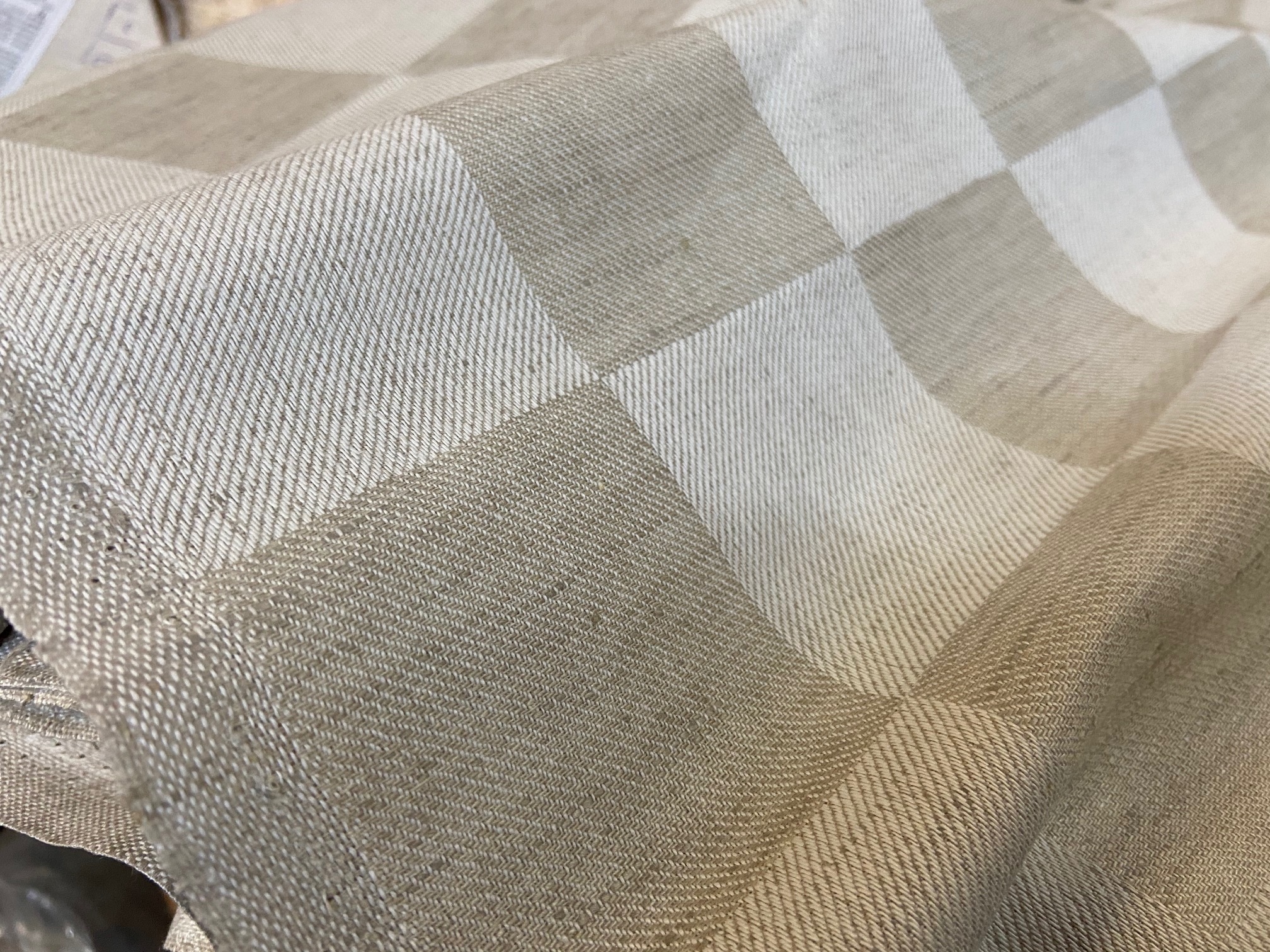 Table Linen (50% linen + 50% cotton), art. 101074, weight 210 g/m², width 150cm. Price per meter, 21% VAT incl.