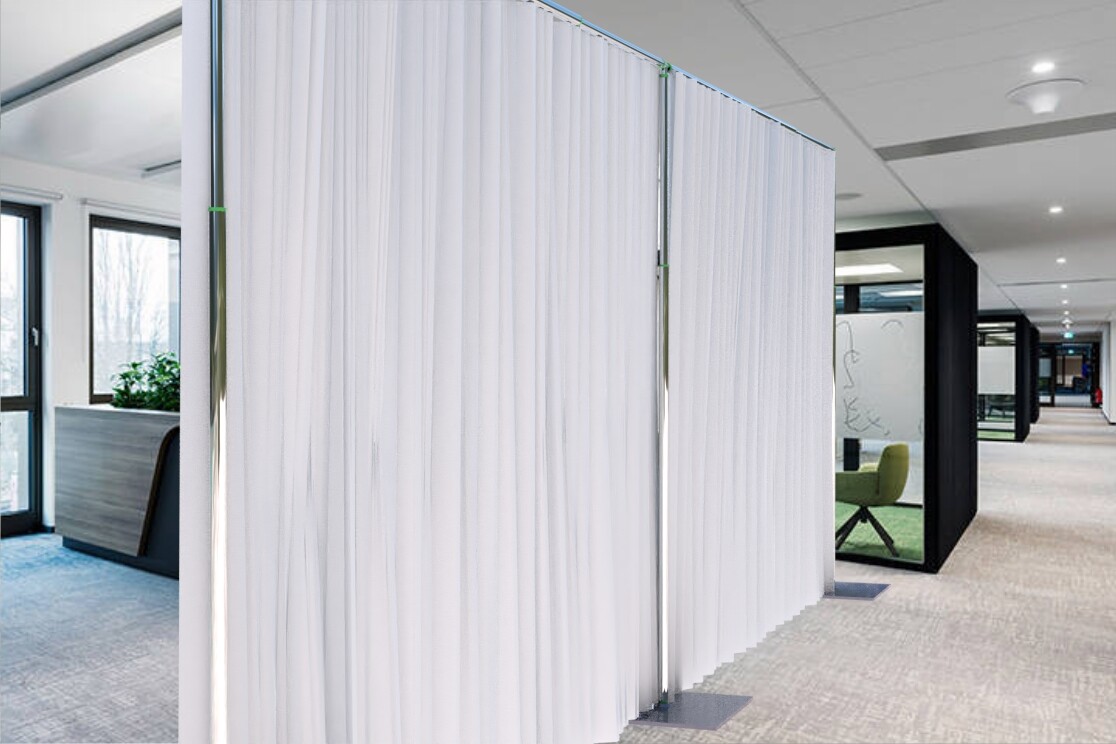 Akustiskais audums Moltons, balts. Bl.300g/m². Pl.300cm. DIN 4102/B1.