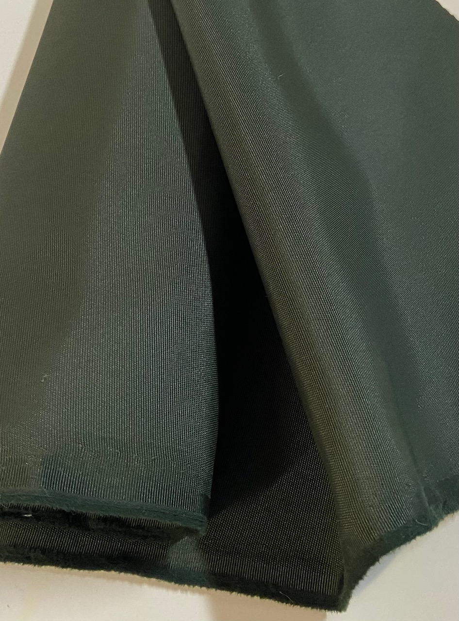 Audums KONDOR-ūdensatgrūdošs, bl.287 g/m2, pl.150 cm, tumši zaļš