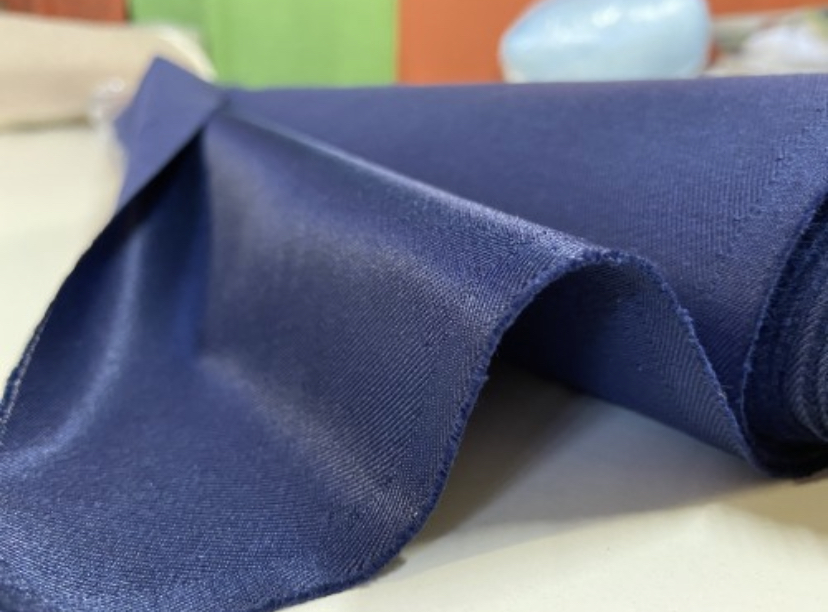 Fabric ''GRETA'' (260903). Weight 234g/m², width 150cm. Cotton 54%, polyester 46%. Price per meter VAT incl.