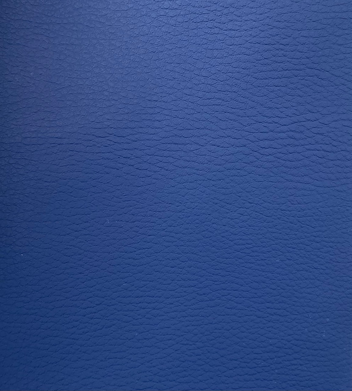 Mākslīgā āda, pl.140cm, bl.430g/m², zila. Cena norādīta ar PVN par metru, no noliktavas Rīgā!
