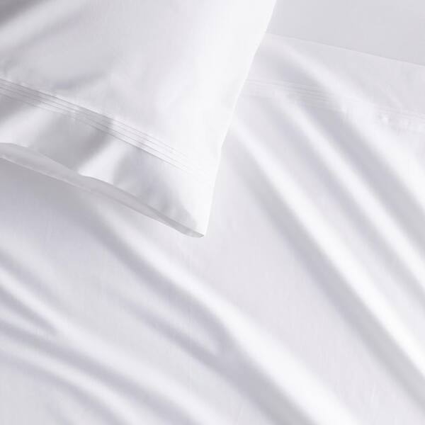 100% Cotton Sateen Plain for bed linen (Ne 40x40 140*90). Density 145g/m². Width 305cm. Price per running meter, 21% VAT incl. Minimum order from 50m
