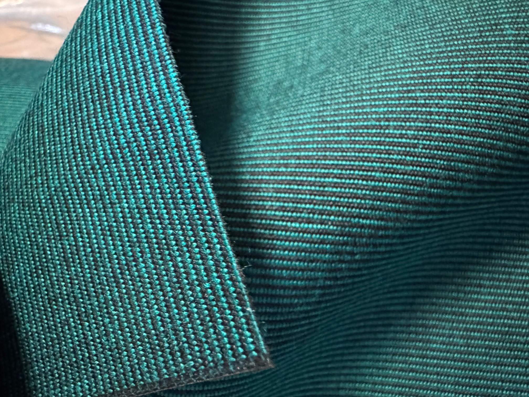 Sauleda Masacril Tweed Verde. Breite 153cm. Dichte 300g/m²