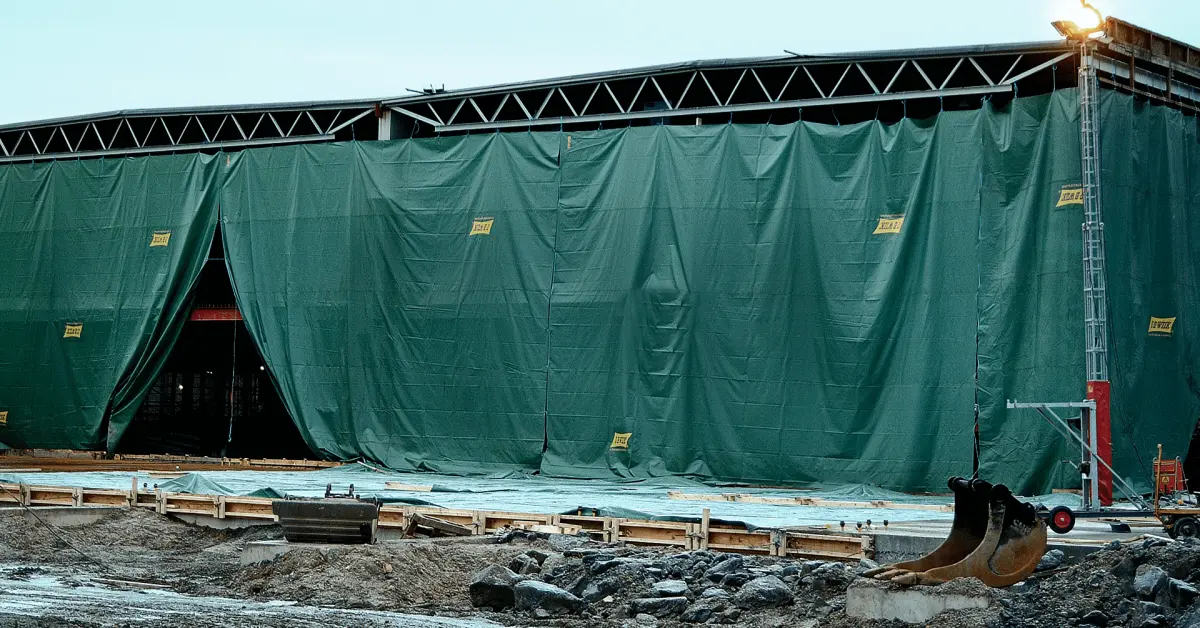 Tents 5x8m, bl.70 g/m². Cena norādīta ar PVN par gab. Bezmaksas piegāde (Omniva)!